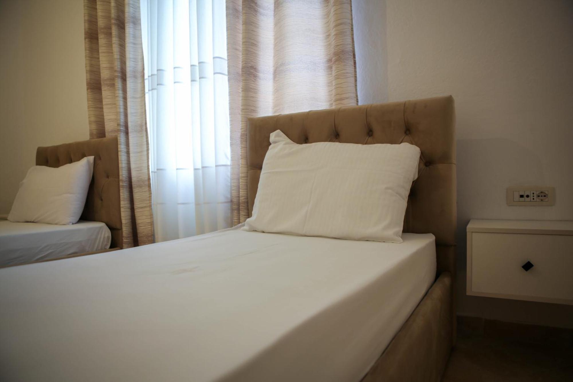 Apartment Jani Sarandë Eksteriør bilde